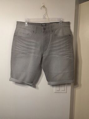 Buffalo David Bitton Men’s Light Gray Rolled-Hem Denim Shorts